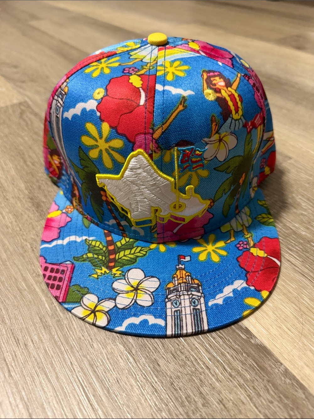 OGA Men’s Tropical Blue Snapback Hat with Hawaiian Print